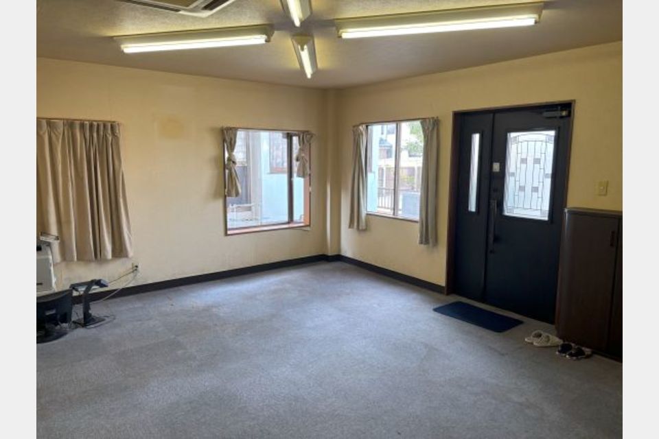 城東台西３丁目　中古事務所付戸建住宅の画像05